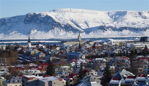 6 best cities in Iceland to visit .
